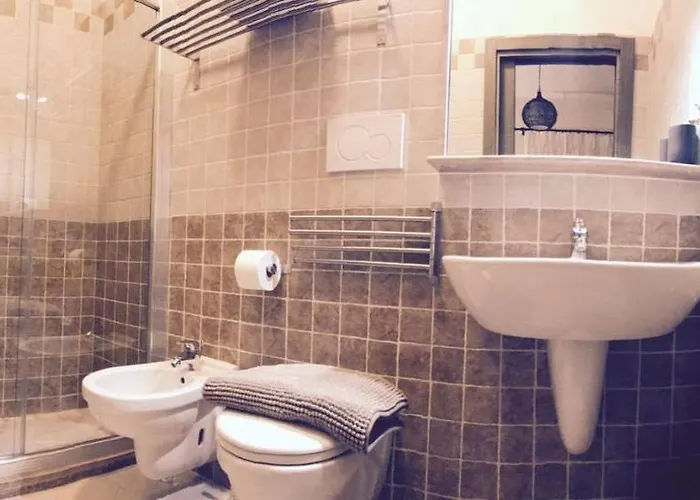 Les Fleurs 住宿加早餐酒店 巴里